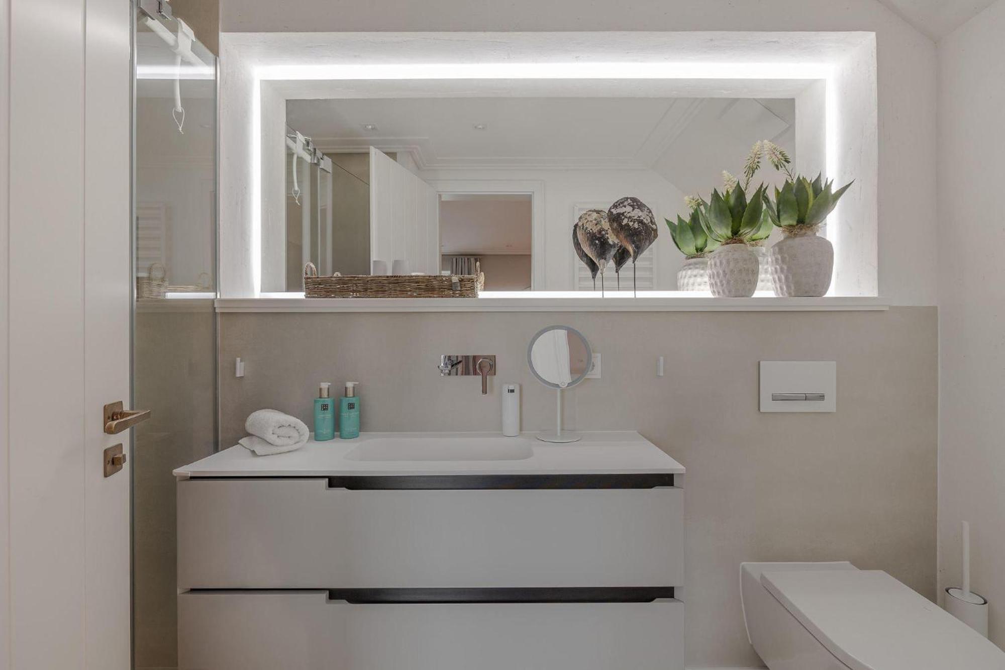 Apartment South-beach-3 *